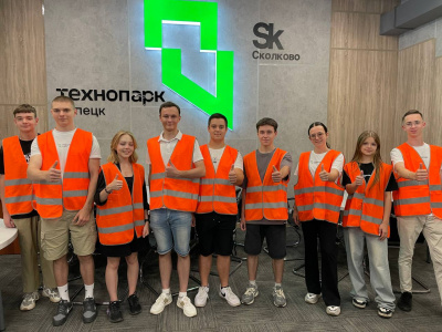 Молодёжное правительство города Липецка на экскурсии в Технопарке
